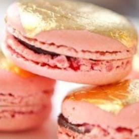 Pink Champagne Macarons inspired by Dominique Ansel